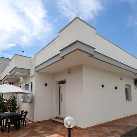 Casa Vacanze Nonnofiore Leverano Buitenkant foto